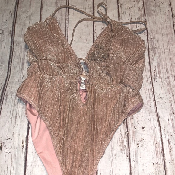 Last chance! Ramy Brook “Marta” metallic one piece swimsuit in blush M nwt! - Picture 4 of 6